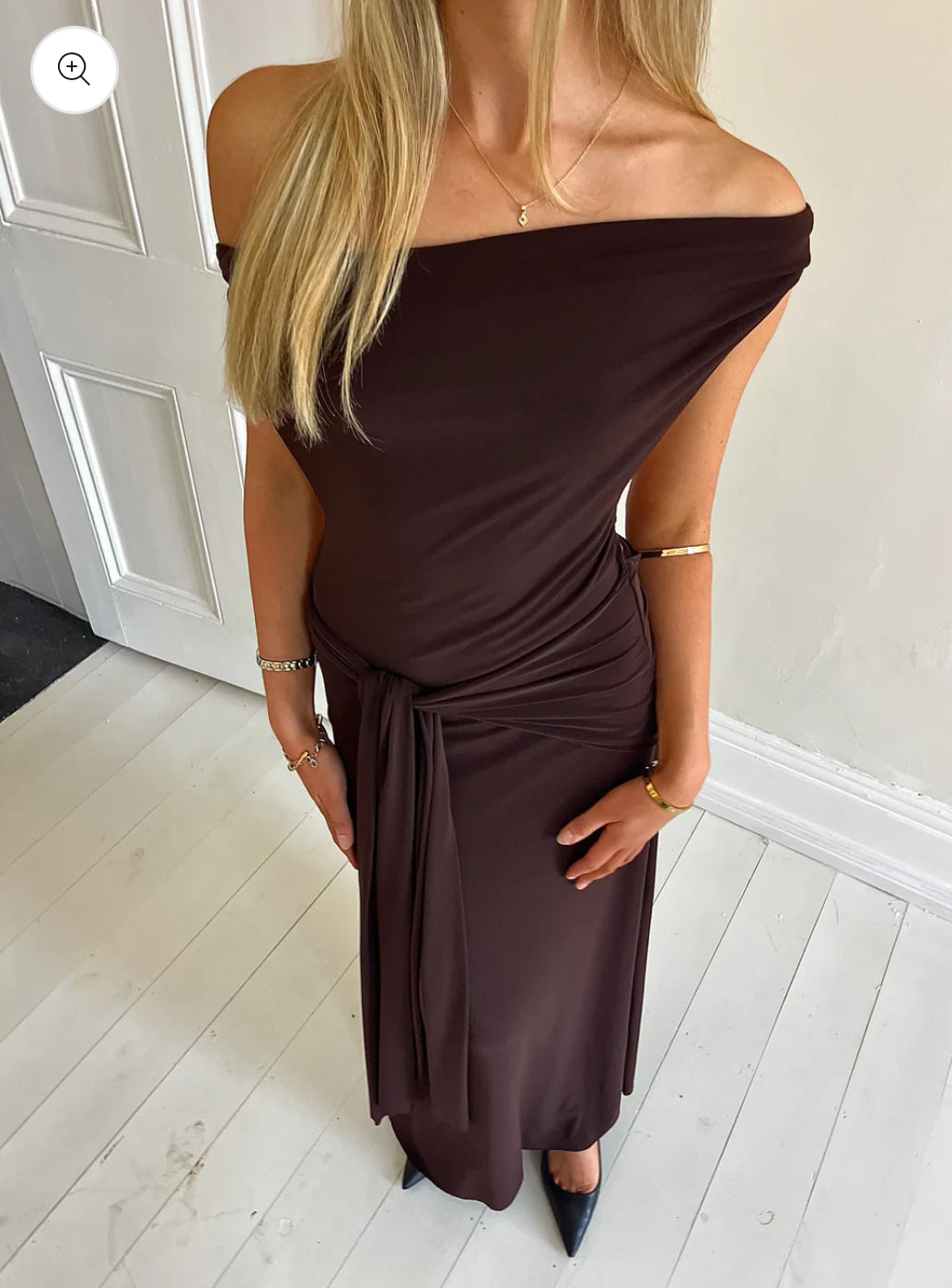 Nadia Maxi